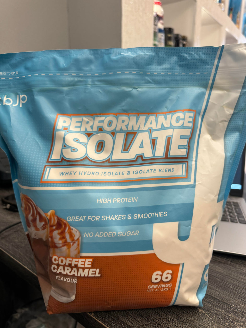 Trained by JP Nutrition – Performance Isolate tri blend 2kg